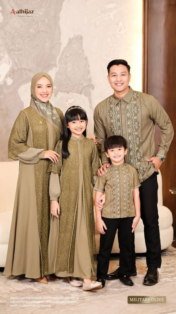 Auraya Family by Alhijab